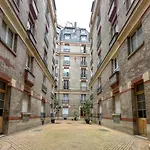 Luxury Place Near Champs Elysees