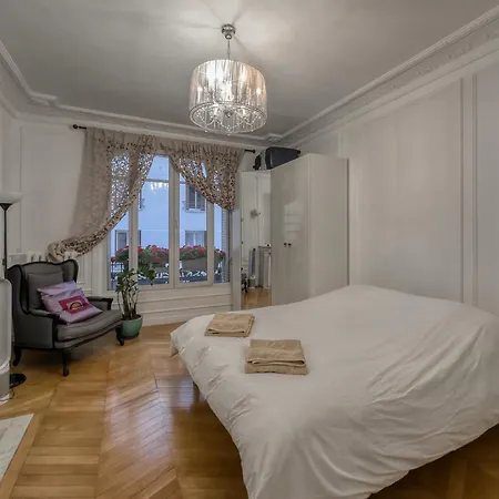 Luxury Place Near Champs Elysees Apartment *